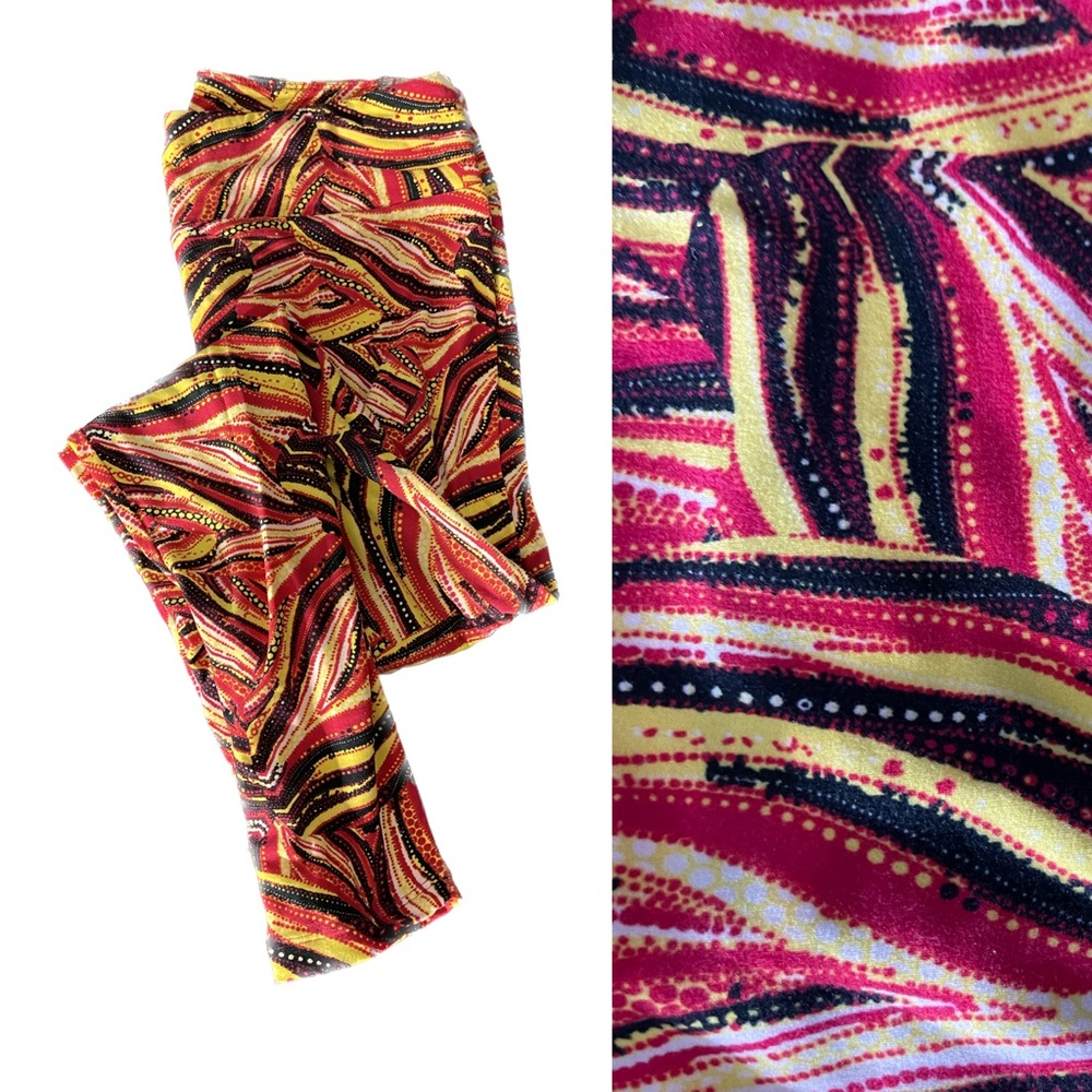 EUC LuLaRoe Red/Yellow Curvy Leggings